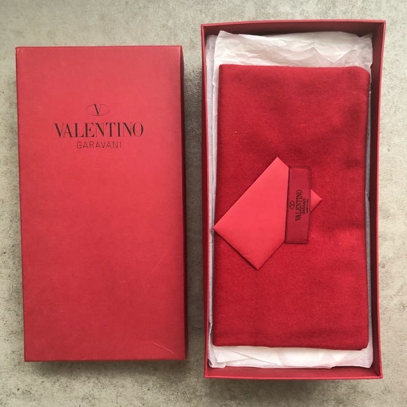 Valentino Hot Pink Lace Ballet Flats - Picture 8 of 8